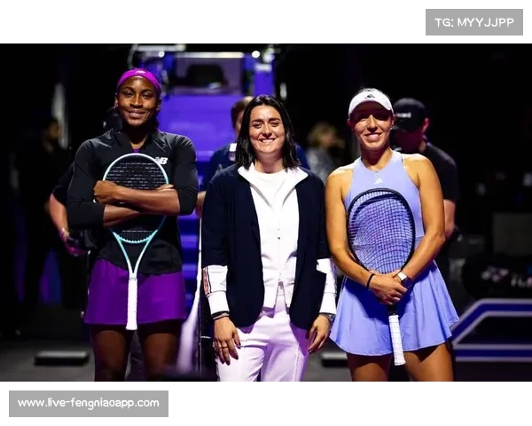 WTA年终总决赛:斯瓦泰克两盘完胜高芙,世界第一排名稳至2027